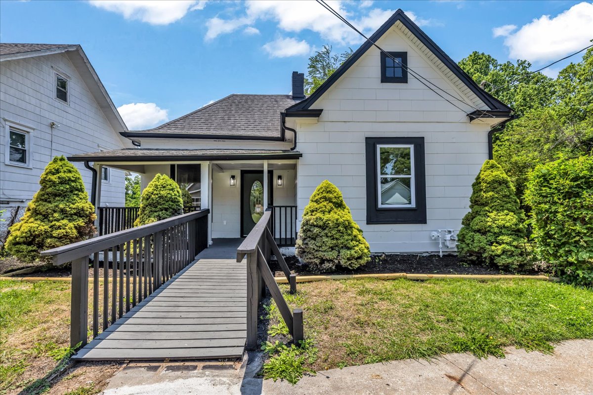 1225 Cleveland after